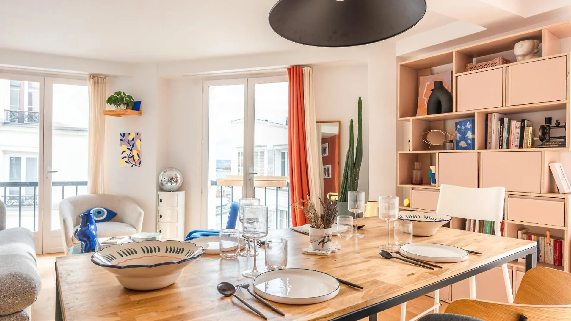 Charming Apartment - Montmartre - 4 Guests Parijs